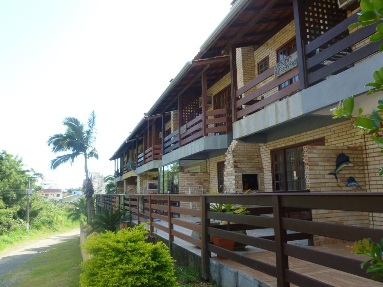 Apartamento 12 - Bombinhas - 200 Metros Da Praia Экстерьер фото